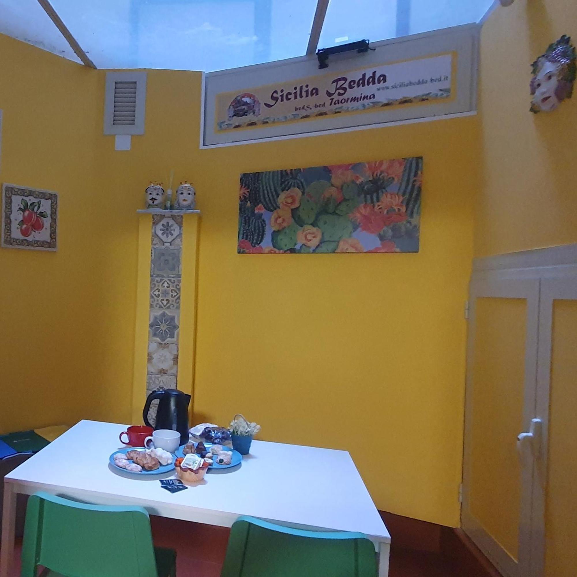Sicilia Bedda Taormina Apartment Екстериор снимка